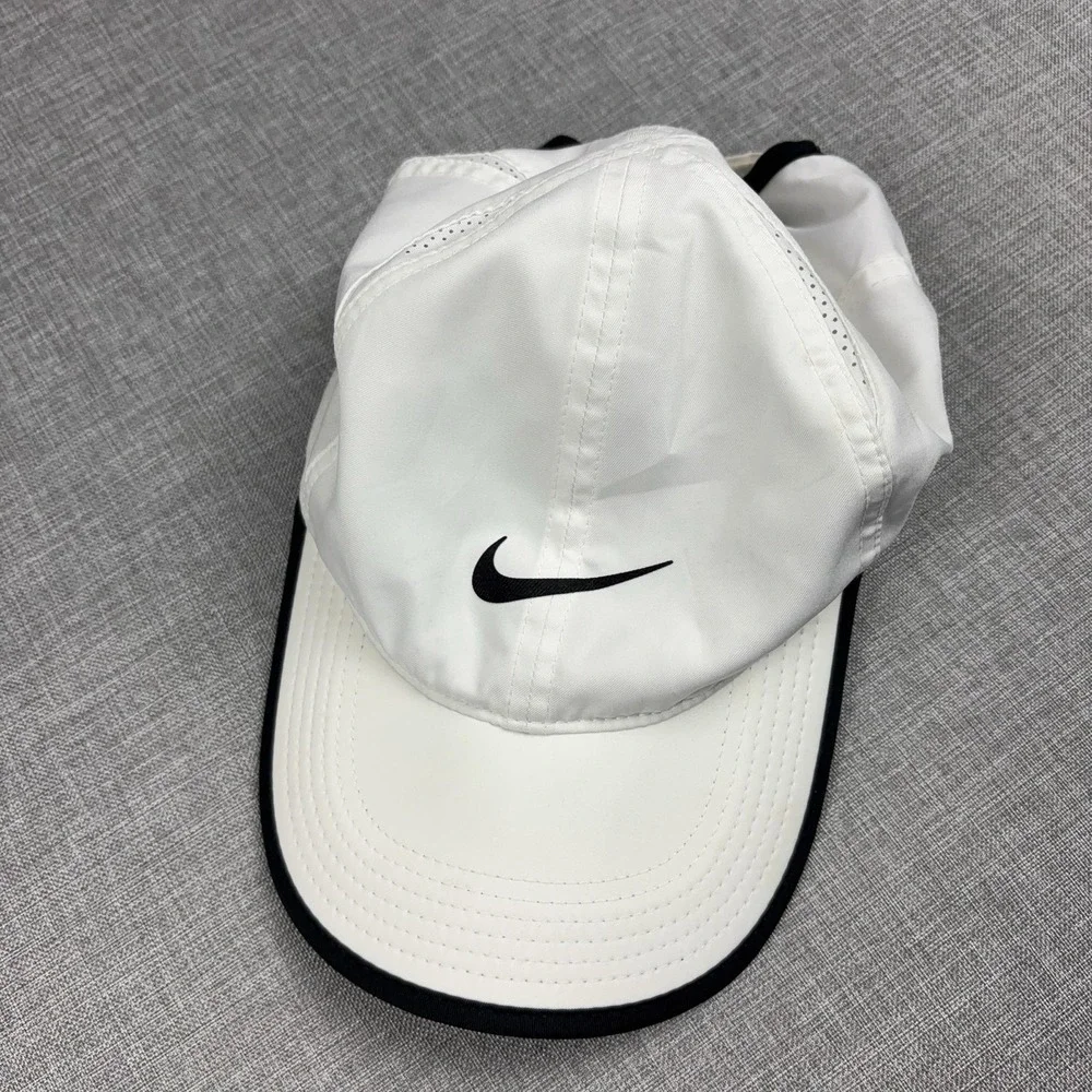 Nike Hat Cap Strap Back Mens One Size White Featherlight Dri-FIT Running Sport